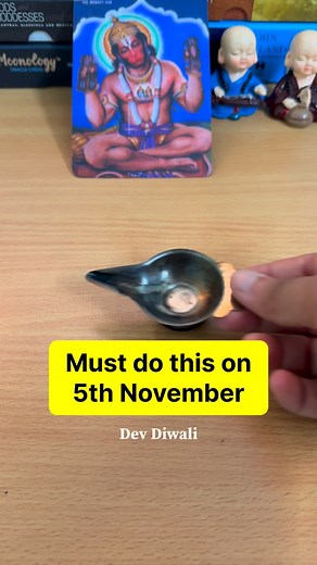 On this sacred Dev Diwali, invite divine grace and remove obstacles: 🌺 Offer vermilion and jasmine oil to Lord Hanuman to seek his quick blessings and relief from troubles. 🕉️ Offer Ganga water and milk to the Shivling for peace and freedom from Rahu-Ketu dosha. 🔥 Those facing Mars-related issues can tie jaggery in a red cloth and donate it to someone in need. 🌳 Light a diya near the Peepal tree and walk around it 7 times to calm Jupiter dosha and attract positivity. May this Dev Diwali brin