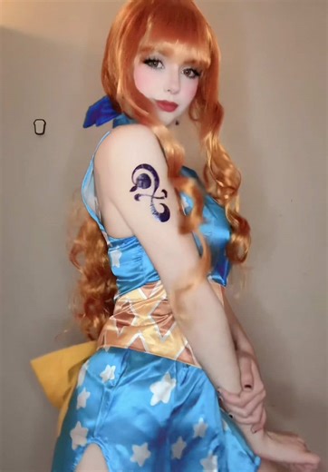 Nami One Piece Cosplay Showcase and Dance
