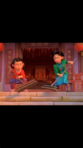 Turning Red 😂 Mei and Ming Lee Catch Kids Vandalizing the Wall! 🎨😤 Funny Family Moment #Shorts