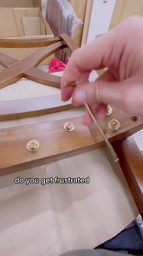 Assembling furniture is SO much easier how with these hex bits from @ToolAnt 🤩🙌🏻 #toolant #WhytoolantInstead #furnitureassembly #furnituremaker