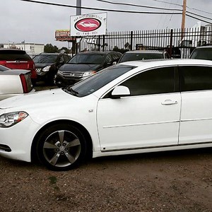 2008 Chevrolet Malibu 2LT 4Cylinder 2.4 L Engine Pearl White like your favorite celebrity's teeth! A/C colder than the North Pole! Like what you see? So do we. Visit us as RRAuto Dynamics Send us a message or call us at (956) 740-4904 | R&R Auto Dynamics LLC | Facebook