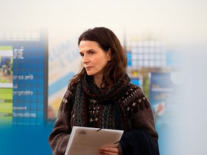 Between Two Worlds - Apple TV