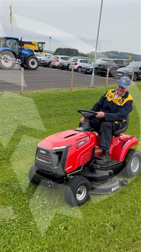 ☀We liked the Cobra range of ride on lawnmowers so much we decided to get our own one. Here you can see the LT108HSL ride on mower, and Jim doing a brilliant job of keeping the grass tidy outside our Forfar depot. If you are interested in our Cobra range, contact your local parts department or visit our online stores. 👇 https://www.agricar.co.uk/browse/q-Cobra #AgricarGroup #cobra #rideonlawnmower #cobragroundcare #grasscare Agricar Ltd. Part of the Agricar Group. Family Business. Family Values