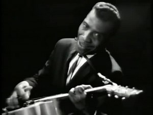 Remembering the great T-Bone Walker who was born on this day in 1910. Known as a major figure in modern blues, Walker was the first important electric guitar soloist in the blues and one of the most influential players in the idiom’s history. Here, he is performing "Don't Throw Your Love on Me So Strong" with Willie Dixon on bass, Memphis Slim on piano and Jump Jackson on drums live in 1962. | The Jazz Estate