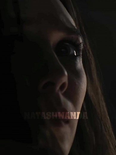 She officially became an avenger when she stepped out of that door 💥#elizabetholsen #wandamaximoff #lizzieolsen #mcu #marvel #wanda #wandavision