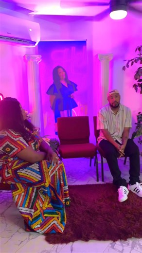 27K views · 471 reactions | Fun day in Leesburg Florida today. We want to thank Hello Felicia Talk Show for inviting us to the area. But! Buuuuuuut… We visited the historic Pine Street and they’re making a come back. ❤️ #florida #leesburg #talkshow #thehughleys #coffee #soulfood #community #FBVIDEO #historicplaces | The Hughley’s | Facebook