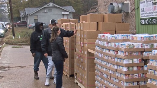 Harvest Regional Food Bank hosts city-wide food giveaway