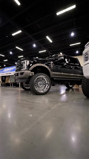 Freddy on Instagram: "Day 2 @smokymtntruckfest come see the truck • • • #chevy #truck #explorepage #trucks #chevytruck #trucksofinstagram #lifted #highcountry #kg1forgedwheels #bamfledoffroadlighting #lifted #lowered #smokeymountains"
