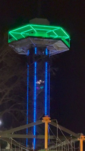 The Gatlinburg Space Needle is shining tonight! And if you look closely, you can spot the elevator going up! How many of you have ridden it? #gatlinburg #landmark | Gatlinburg LIVE