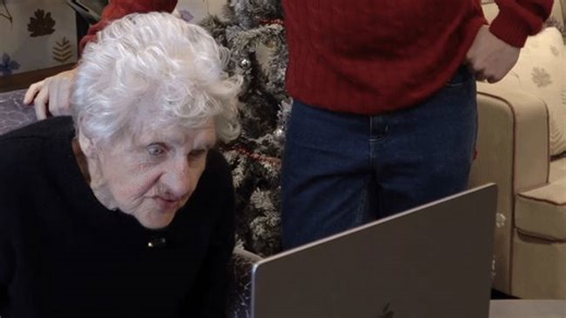 Robbie Williams surprises 94-year-old fan ahead of Christmas