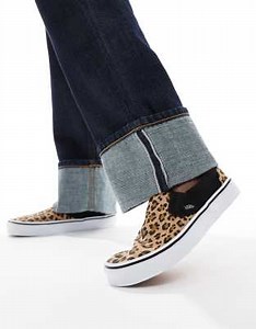 Vans classic slip on sneakers in leopard print | ASOS