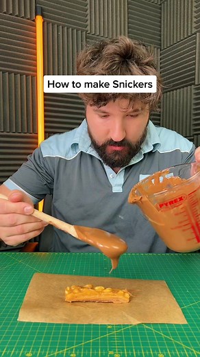 How to Make Homemade Snickers Bar