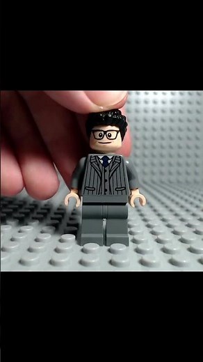 How to make Clark Kent from SUPERMAN 2025 in LEGO