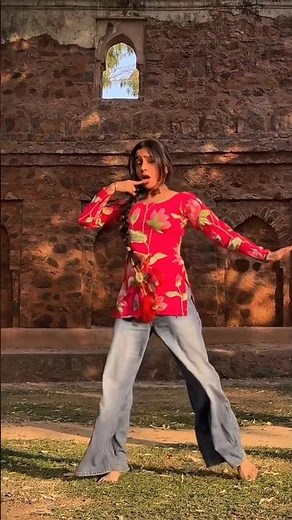 For A Reason | rashi_agrwl_ | Girl's Dance Video #dance #short #songdance #songs #forareason #girl