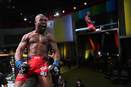 King Green shocked the world with 33-second knockout to snap massive favorite’s 12-fight win streak