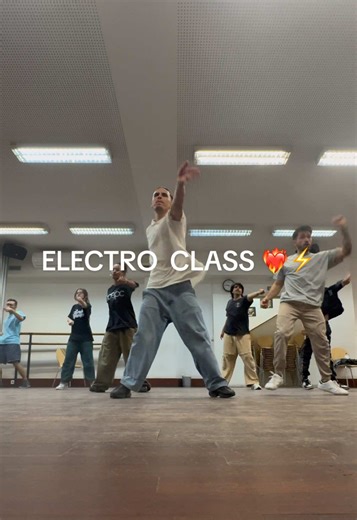 GXII #electro #dance #2010 #formation