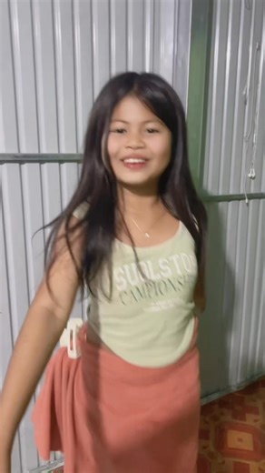 តាមត្រែនគេដែលកូនខ្ញុំ🤣 | Khmeng Khmer