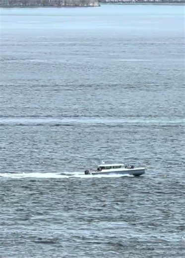 high performance power boat 2/28/26