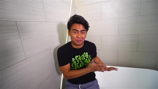 Guava Juice S06:E09 - Tiny Hands and Honey Fondue Challenges