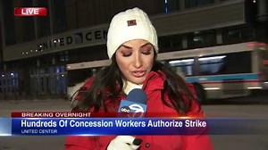 United Center concessions workers vote in favor of authorizing strike