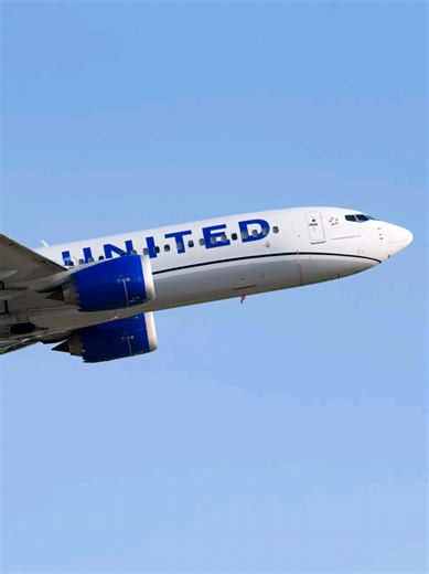 ¡Aterrizajes de nuestros pilotos! #ptfs #roleplay #fyp #aviation #aviacion @𝐒𝐓𝐀𝐑 𝐀𝐋𝐋𝐈𝐀𝐍𝐂𝐄 ⭐