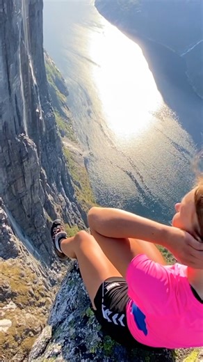 Kjerag 🇳🇴 | Spectacular Norway