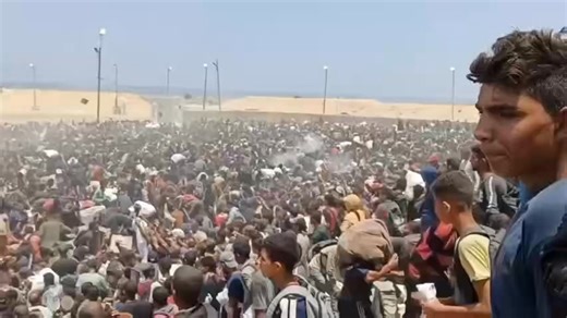 164K views · 4.9K reactions | The new aid program, although the UN is against it, is successful. The Gazans do not depend on Hamas anymore for food. Hamas does not get income anymore for selling the food | I stand with Israel | Facebook