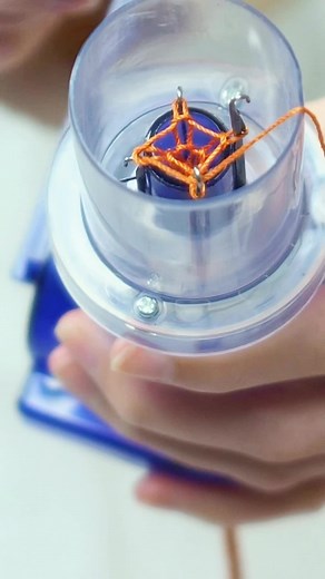 Yarnology Hand Knitting Tool Tutorial… For those of you wondering, i used this to make all of my cute bows for my hair! It’s super simple to use and you can make bows as long or short as you want! #icordmaker #howtocordmaker #howtomakeicord #yarnologywinder #yarnologyknittingmachine