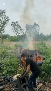 🔥Just burn the useless stage sound equipment.🔥 #ledpar #ledparlight #ledparlights #ledparcan #leduplighting #leduplights #parcan #par64 #batterylights #ledbar #ledbars #ledbarlight #eventlight #eventlighting #eventlights #djlighting #djlights #discolighting #weddinglighting #weddinglightingdesign | Blue Sea Pro Stage Light