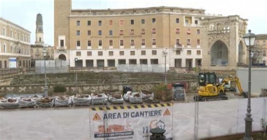 L'anfiteatro in gabbia