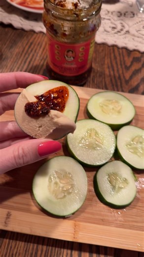 Delicious Spicy Chili Crisp Recipe for Healthy Snacking