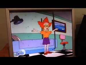 the end of rugrats family tree episode didi tell stu that she is gonna have a baby