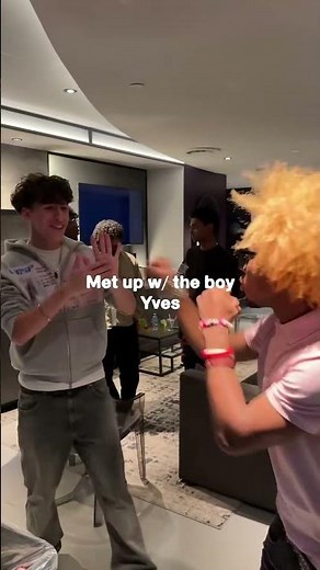 Withered Tour Vlog - Day 21!