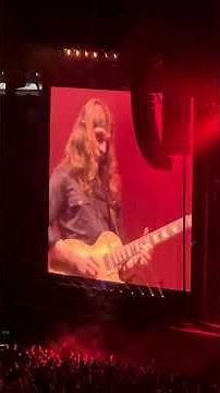 Chris Stapleton & Lainey Wilson “Keep Your Hands To Yourself” Nashville 5.23.26 #chrisstapleton