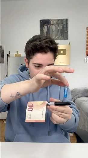 HACK WITH A BATTERY🤯