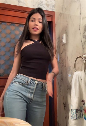 Mienteme: La nueva conexión musical de Tini y Marian