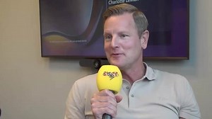 Niklas Jihde plockar ut sin all star femma