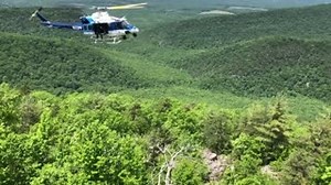The USPP Eagle and NPS Rangers perform a rescue in Shenandoah National Park. They make it look easy, but there is a lot of training and coordination needed for these rescues to be safe and successful. Well done NPS team! @NatlParkService @ShenandoahNPS | United States Park Police