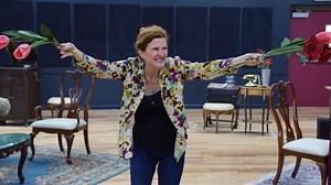 Noel Coward's 'hilarious' Blithe Spirit opens in Madison