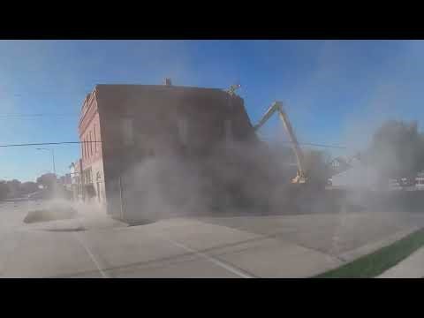 Hampton Opera House Demolition Time Lapse - Oct. 30, 2025