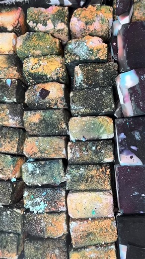 Satisfying ASMR Gym Chalk Crunching Sounds