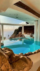 Ibiza Spa Guide | La Posidonia Spa at Hacienda Na Xamena Why go: La Posidonia at Hacienda Na Xamena offers an unforgettable spa experience perched on a cliff with breathtaking views. Known for its “Cascadas Suspendidas” – a series of heated seawater pools cascading down the cliffside – this spa combines luxury with Ibiza’s natural beauty for pure relaxation. What to expect: A serene, exclusive ambiance with cliffside pools, relaxing massages, and wellness treatments. The Cascadas Suspendidas cir