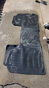 7.3K views · 64 reactions | Cleaning a rubber mat | 퓣 퓱 퓪 퓷 퓴 퓯 퓾 퓵 | Facebook