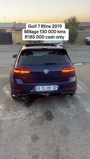 2019 Volkswagen Golf R-Line Features and Specs