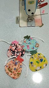 Easy ideas for adding drawstring straps to drawstring bags. #sewing #crafts #coinpurse #sewingideas #sewing #handmadegift #gift | Diy By.rutchanoo