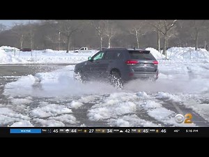 Expert Offers Safety Tips For Driving In Icy Conditions