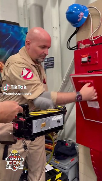 Ghostbusters cosplay recorded at London Film and Comic Con 2023 by Comic Con News Cosplayer : @s.o.s_ghostbusters video @muratcankuscu #ghostbusters #ghostbustersafterlife #ghostbusters2 #cosplay #comicconnews #lfcc