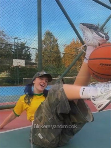 yenildin bana amatör #keşfet #keşfetbeniöneçıkar #ityz #keşfetol #keşfetolmuşol #saree #baby #kalp💜💖