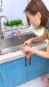 87 reactions · 4 comments |  Vedação sólida e impermeável.  Para objetos de casa de banho e de cozinha.  2 pelo preço de 1 Vede e a água  não verterá mais! ➤ banheiras, bancas, paredes, azulejos, bancadas... Clique e experimente-as https://top.superzebra.pt/f2illin/t2/v1/lp2?sp=7717i997 | Superzebra | Facebook