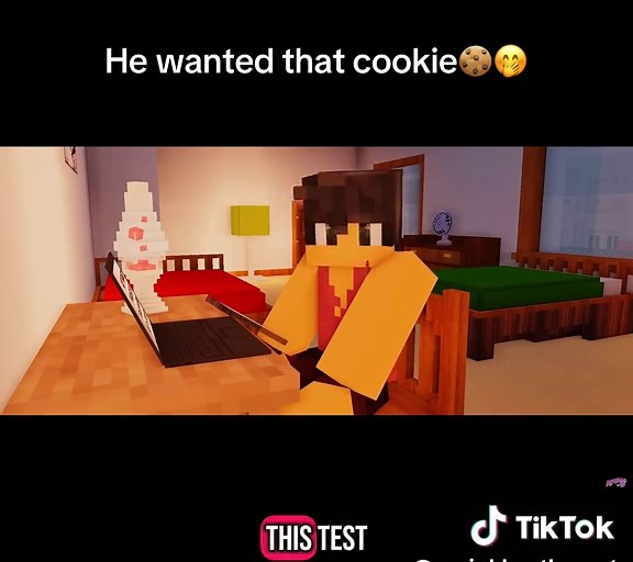 And he got it a few years later 🤭 (no one bring up s4&s6) #aphmau #aphmaupdh #aphmauminigame #aphmaumystreet #aphmaufcu #aarmau